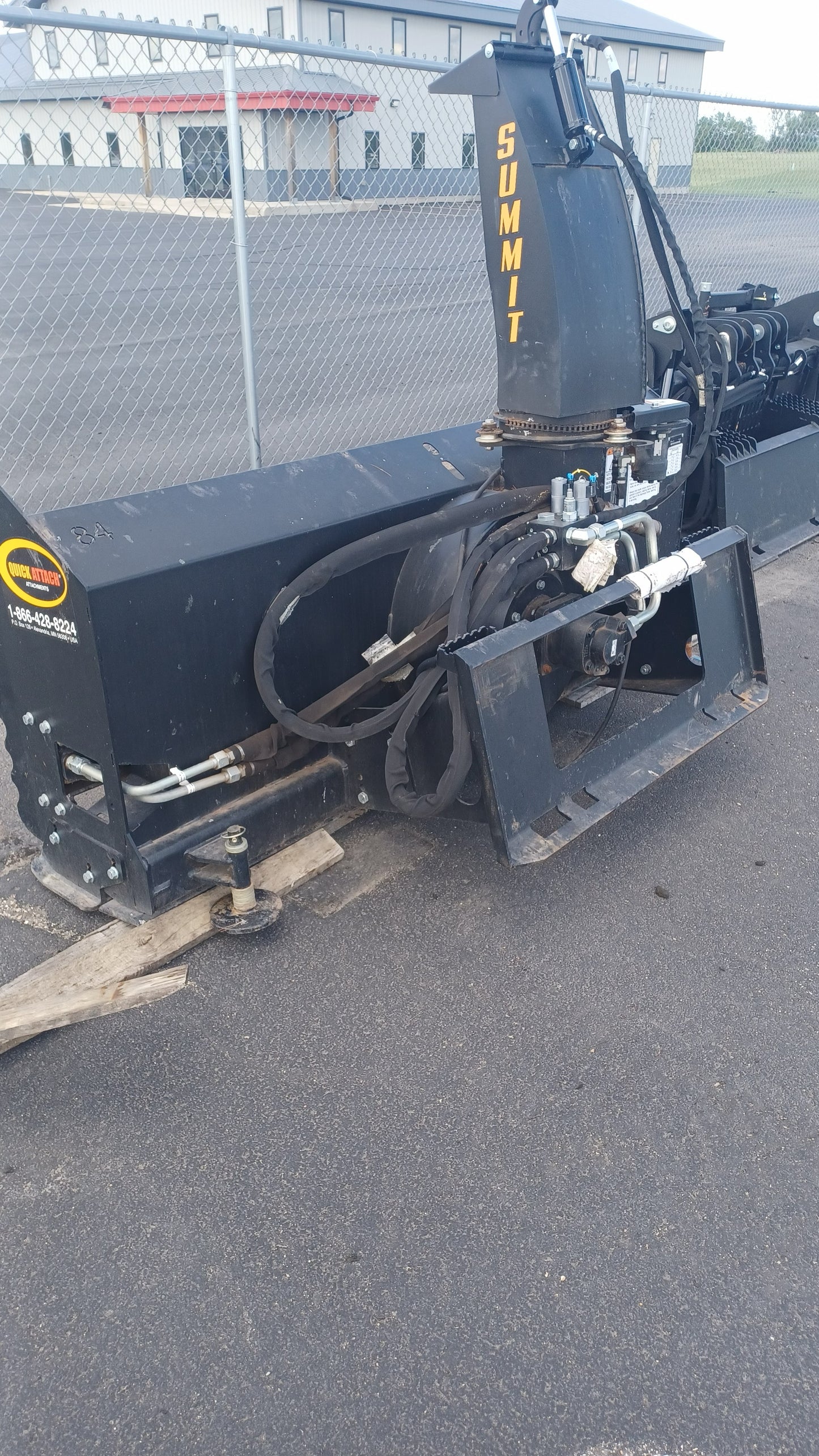 CERTIFIED USED2060 - 85" 3600HP SUMMIT SNOWBLOWER 32-42 GPM - $9,995 +FREIGHT