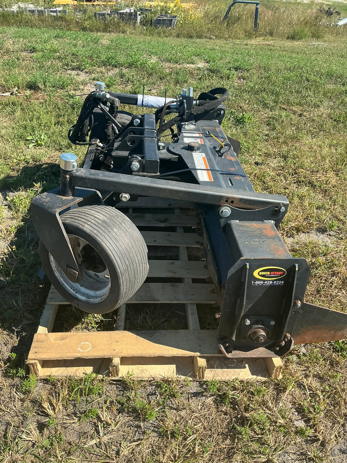 84" | Soil Conditioner | V1 | w/ Float & Hydraulic angle | USED2083
