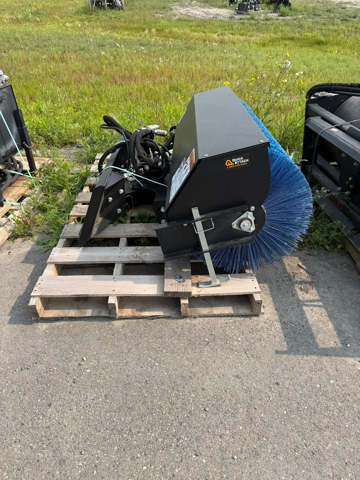 60" | Mini Angle Broom | Hydraulic Angle | USED2046