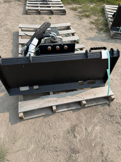 CERTIFIED USED1981 - 360X BREAKER - CALL FOR PRICE