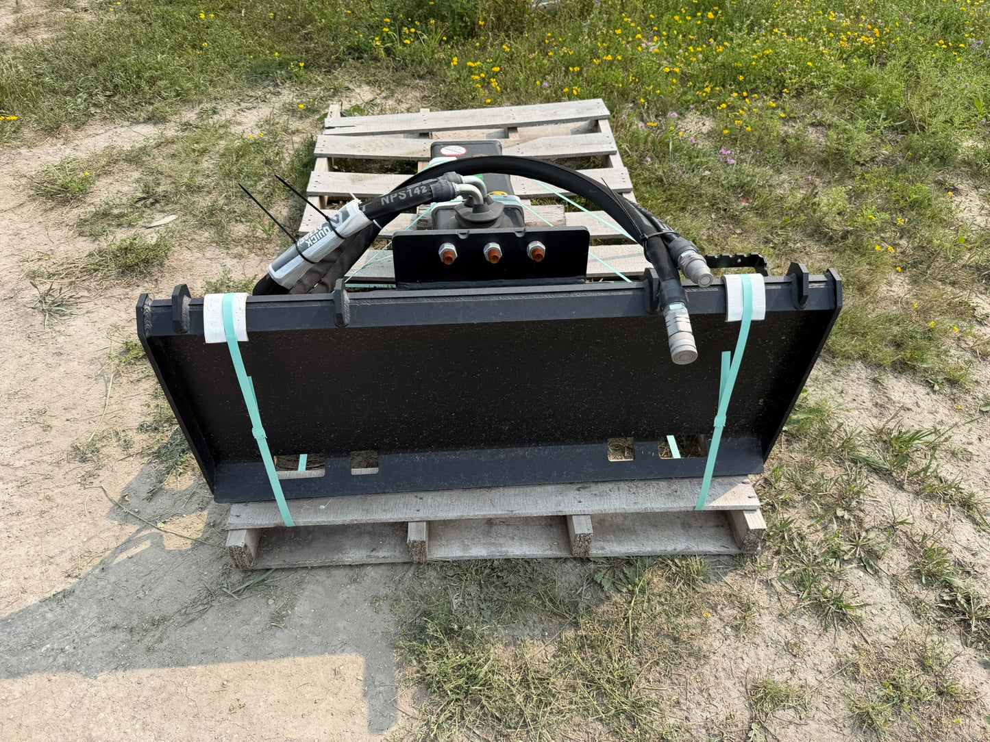 CERTIFIED USED1978 - 310X BREAKER - CALL FOR PRICE