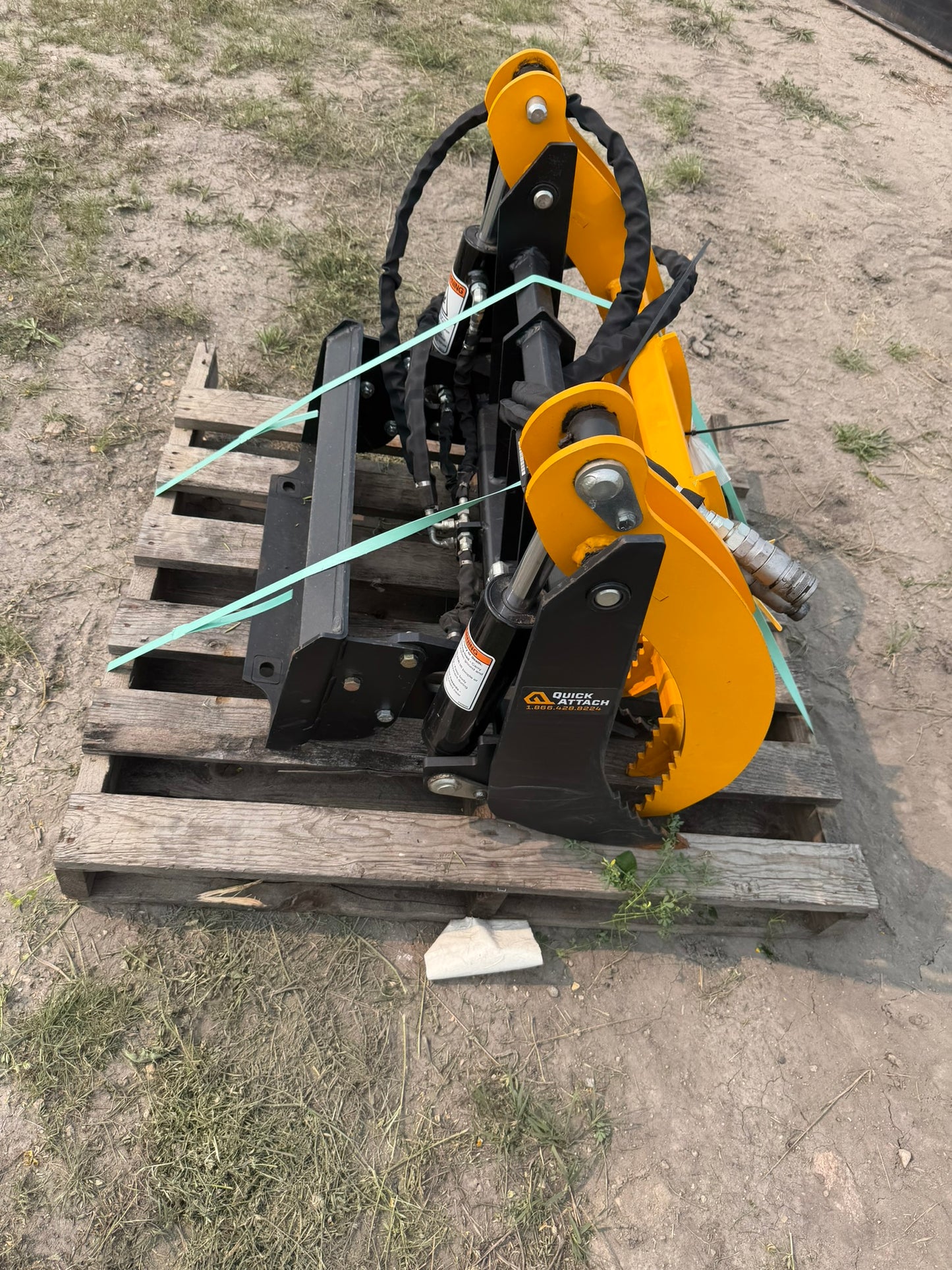 33" | Mini Grapple Rake | V2 | Toro Mount | USED2041
