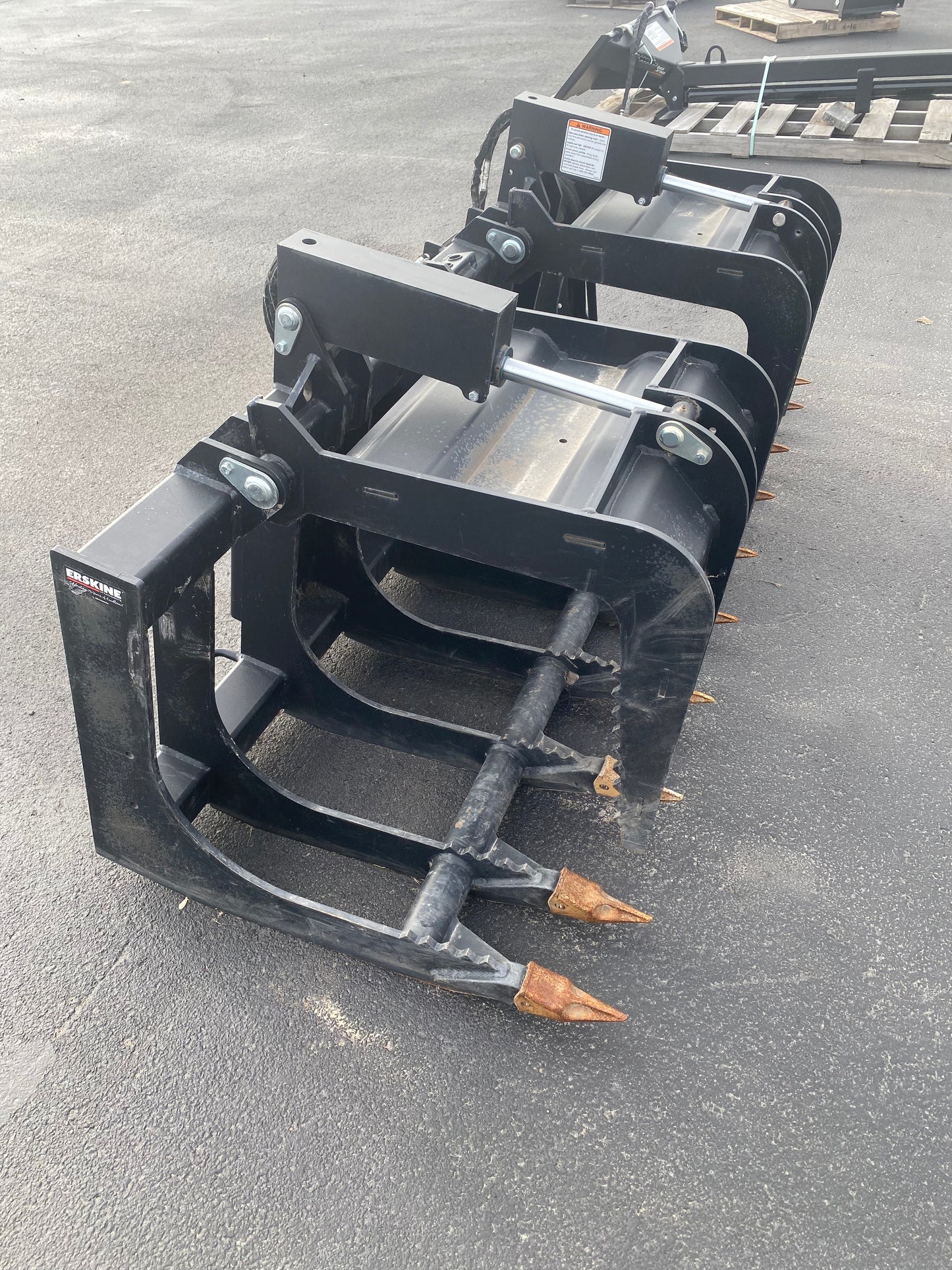 CERTIFIED USED1550 - 86" ERSKINE ROOT GRAPPLE - $5,295 +FREIGHT