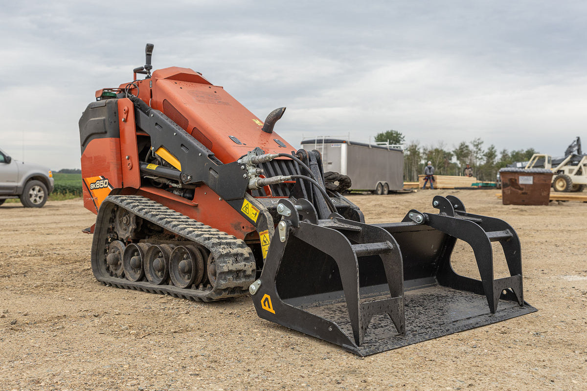 Quick Scrape-N-Grab Mini | Mini Skid Steer Grapple Bucket – Quick Attach