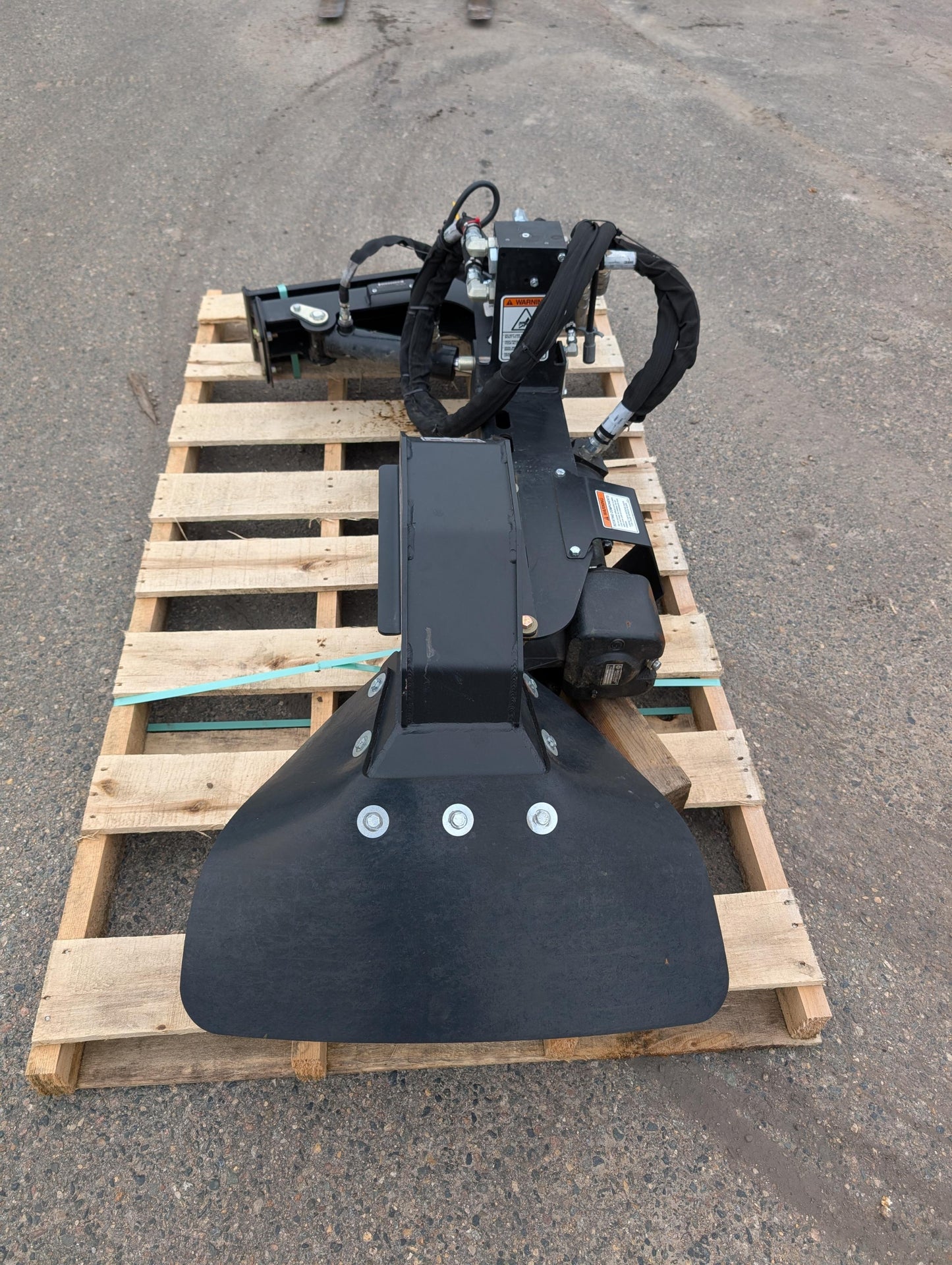 CERTIFIED USED1829 - MINI STUMP GRINDER W/GREEN TEETH - $6,995 +FREIGHT