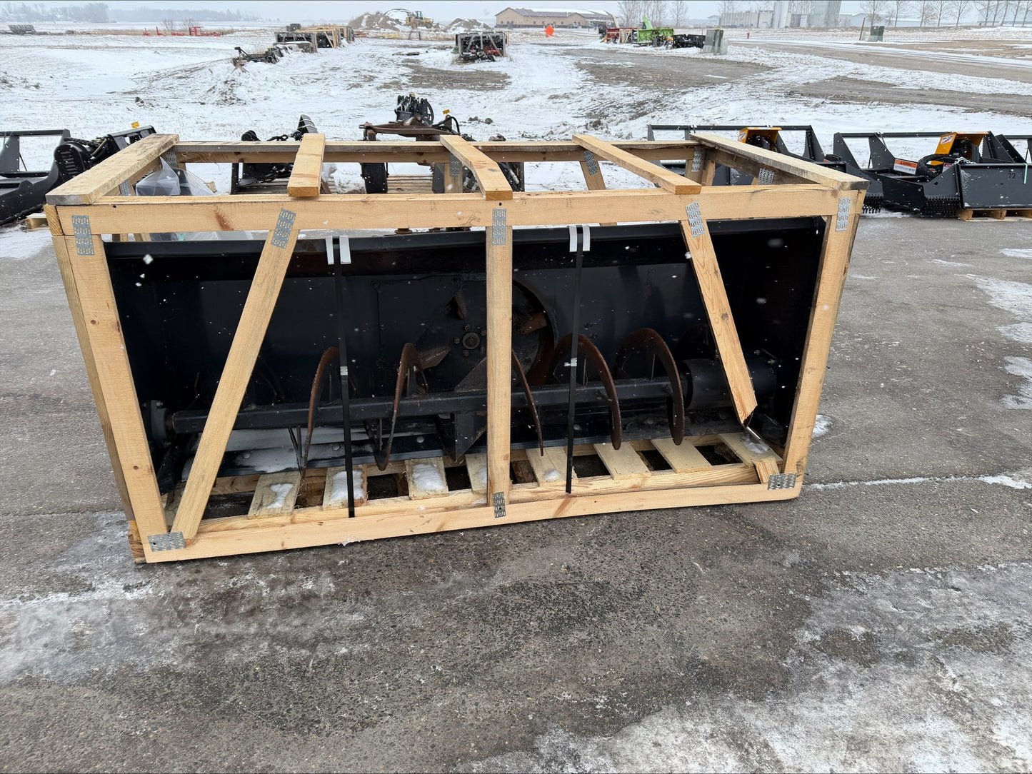 CERTIFIED USED1714 - 84" BOBCAT SB240 SNOWBLOWER - $5,695 +FREIGHT