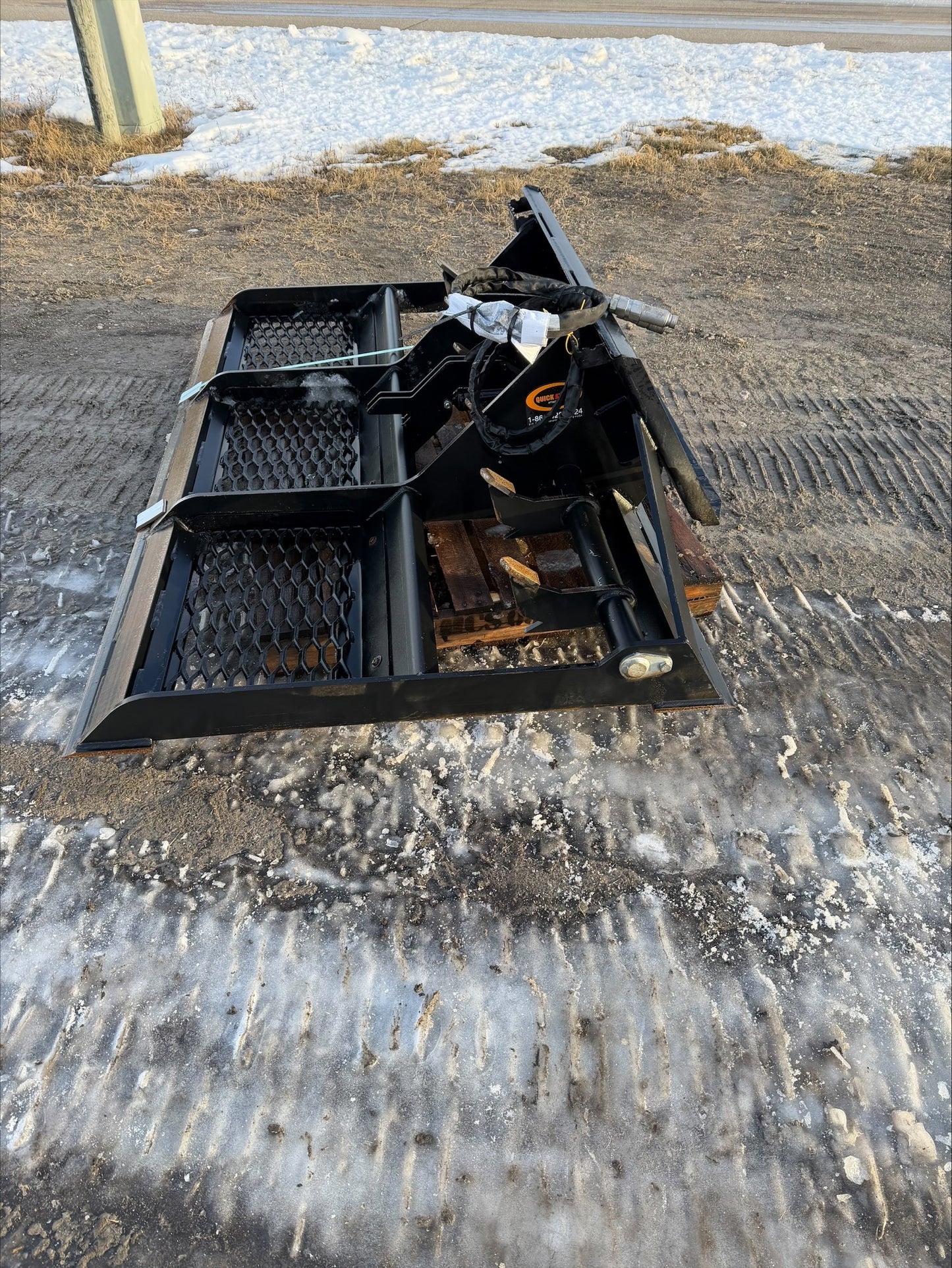 PHOTO UNIT USED1809 - 78" LAND LEVELER W/SCARIFIER AND SCREENS - $4,295 +FREIGHT