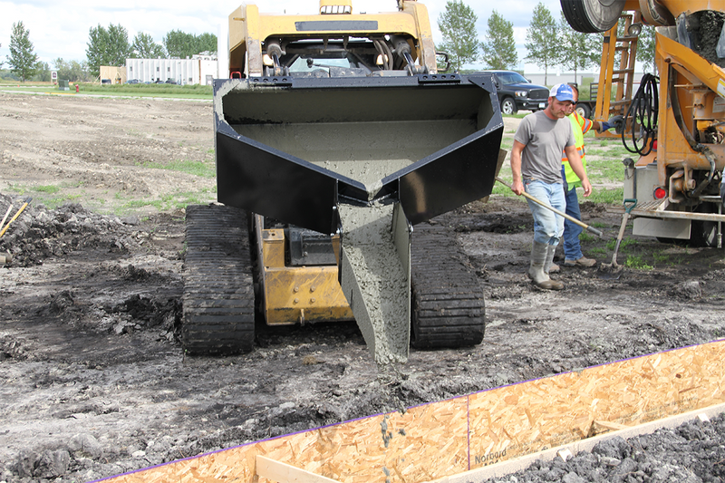 The Concrete Bucket is made of a heavy-duty construction to make it long lasting